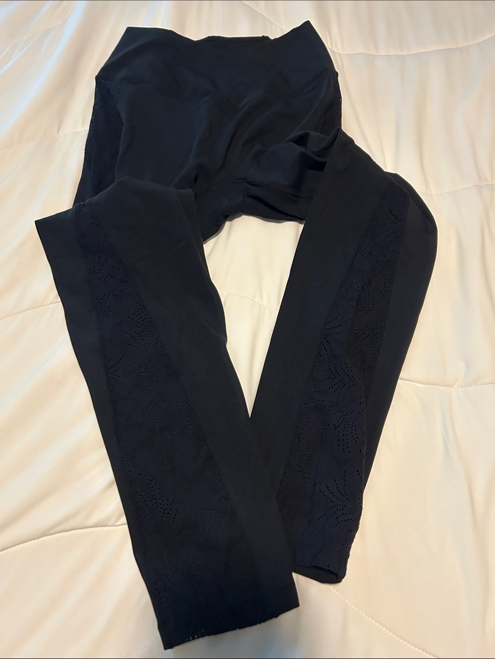 HALARA Black Seamless Lace Panel Leggings